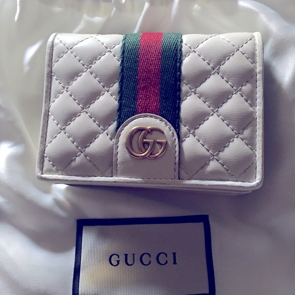 Gucci White GG Quilted Trapuntata Compact wallet